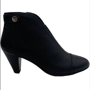 David Tate Black Suede Ankle Boots with Leather Toe and Heel NWOT